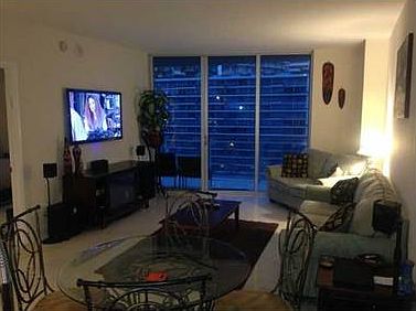 3rd image of 475 Brickell Ave APT 1214