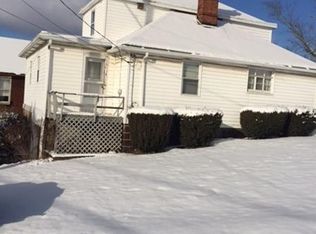 324 Rowes Run Rd, Grindstone, PA 15442