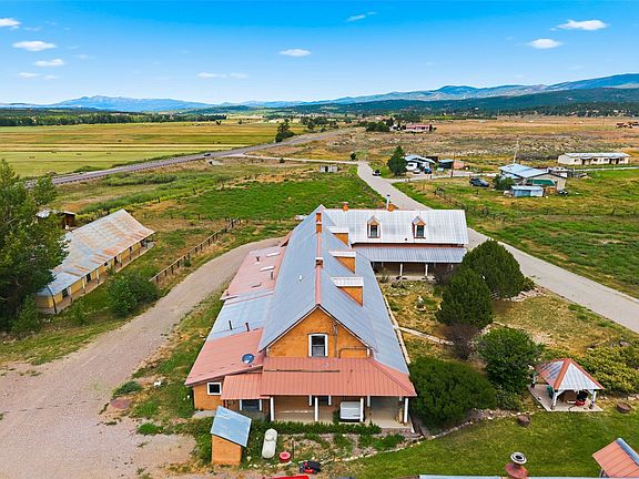 4th image of 31 Rio Arriba County Rd #334