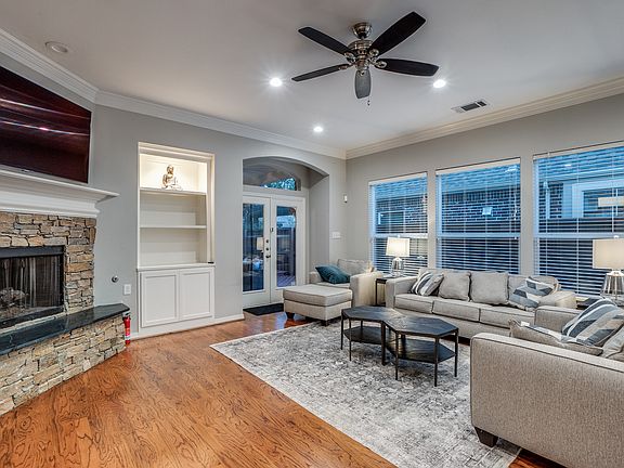4th image of 7953 Glade Creek Ct