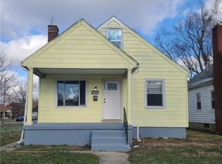 2425 Oakridge Dr, Dayton, OH 45417