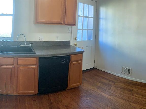 Kitchen (panorama view)