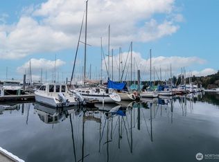 141 Parfitt Way SW #M-42, Bainbridge Island, WA 98110