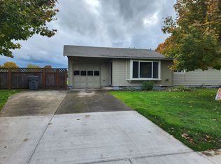 750 Walker Rd, Lebanon, OR 97355