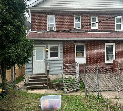 2nd image of 313 N Broad St