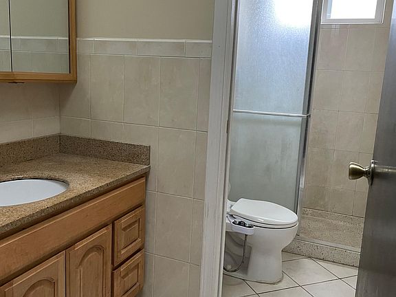 4th image of 456 Higate Dr