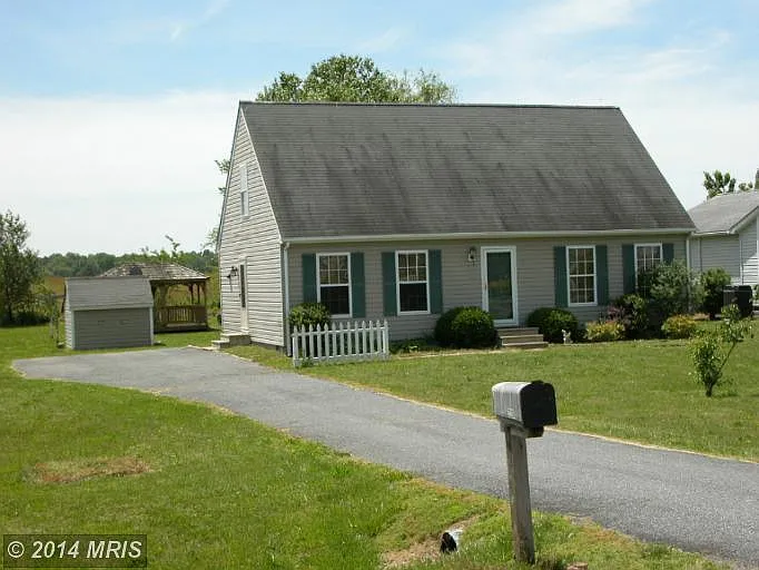 226 Apple Ln photo 1