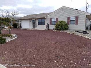 213 Montclair Rd S, Barnegat, NJ 08005