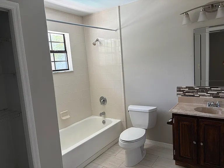 4471 Pine Tree Dr — Photo 14