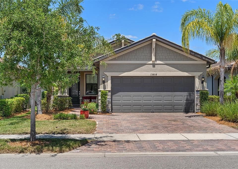 1st image of 13808 Alafaya St