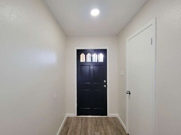 3rd image of 7907 Rumbling Wood Ct