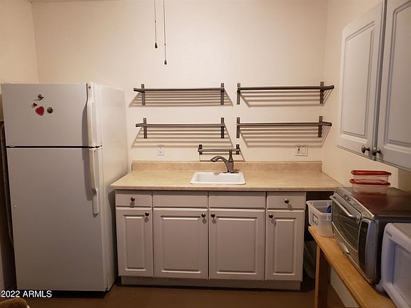 5th image of 3401 W Shaw Butte Dr