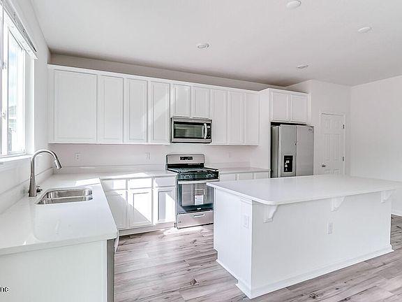 4th image of 839 SAN ANTONIO Drive