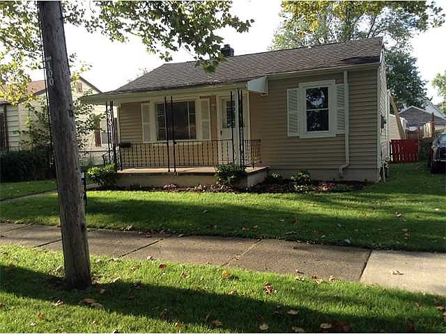 open pourch new siding