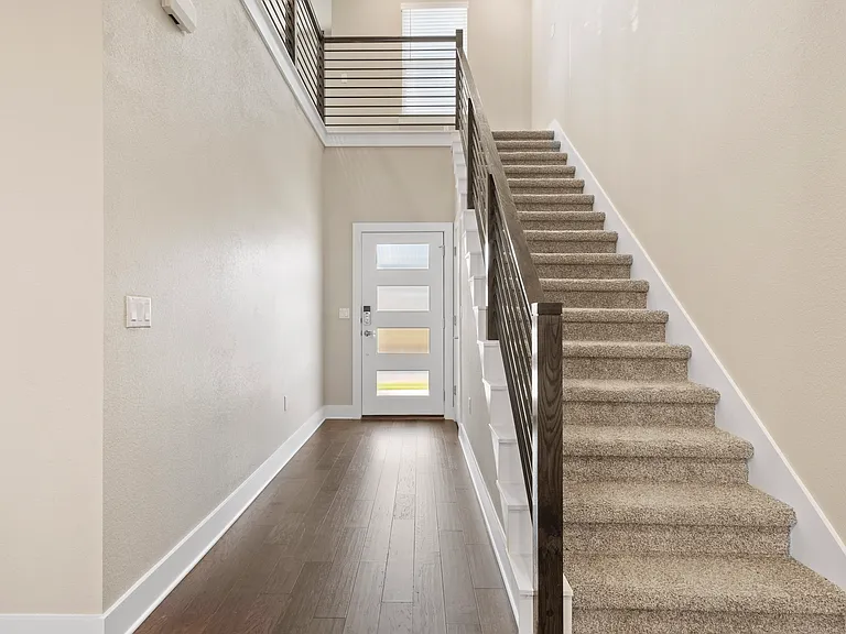 15701 Oglethorpe Dr #100 — Photo 33
