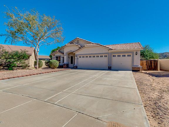 2nd image of 1739 E Alicia Dr