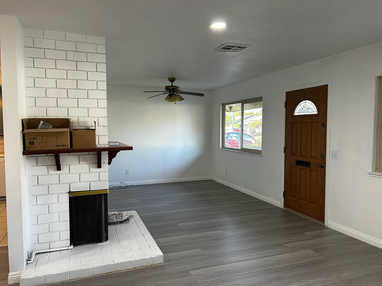 3 bed, 1196 sqft, $3,200 — Photo 3