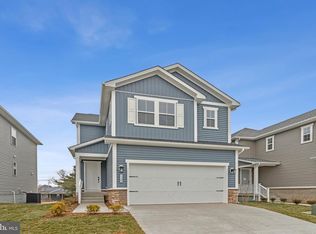 5725 Howard Dr, Glen Burnie, MD 21061