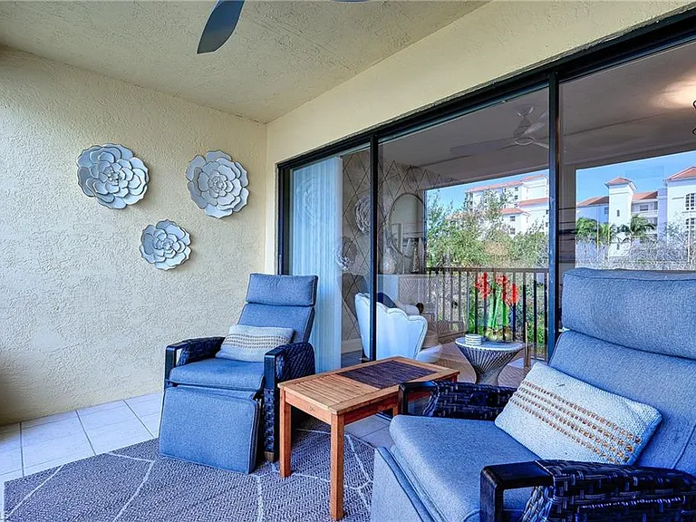 586 Beachwalk Cir #O-205 — Photo 22