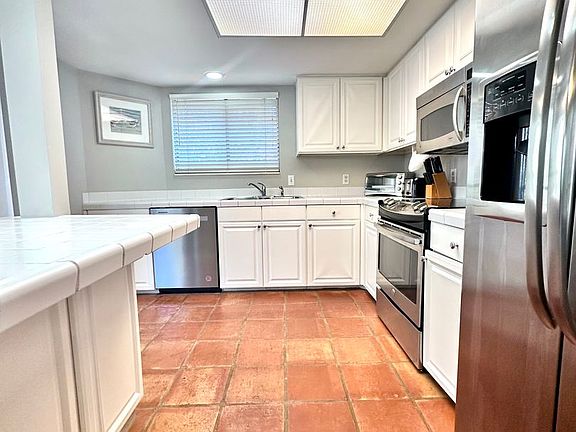 4th image of 192 Eagle Dr