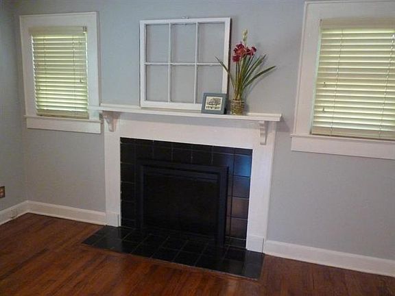 5th image of 3437 Fountain Park Blvd