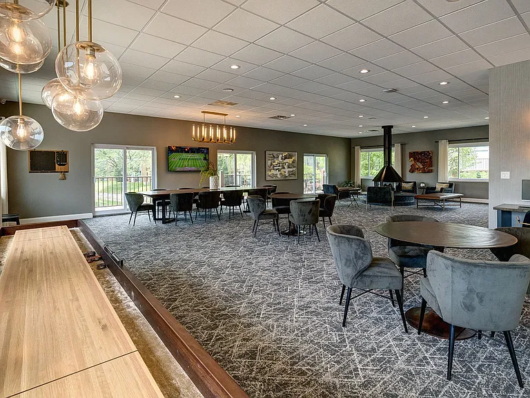 Foxboro Apartments — Photo 3