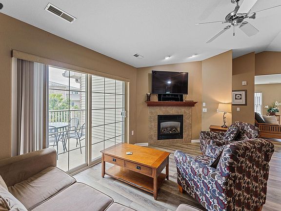 2nd image of 670 E Lake Ave #207