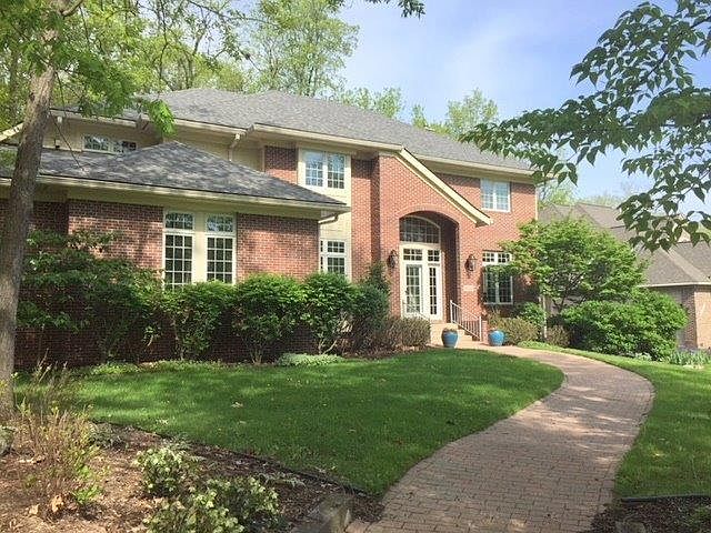 1st image of 2621 Pin Oak Dr