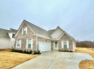 8755 Shipp Cv, Millington, TN 38053