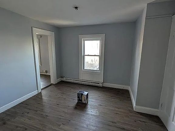 5th image of 245 Brooks St #3R
