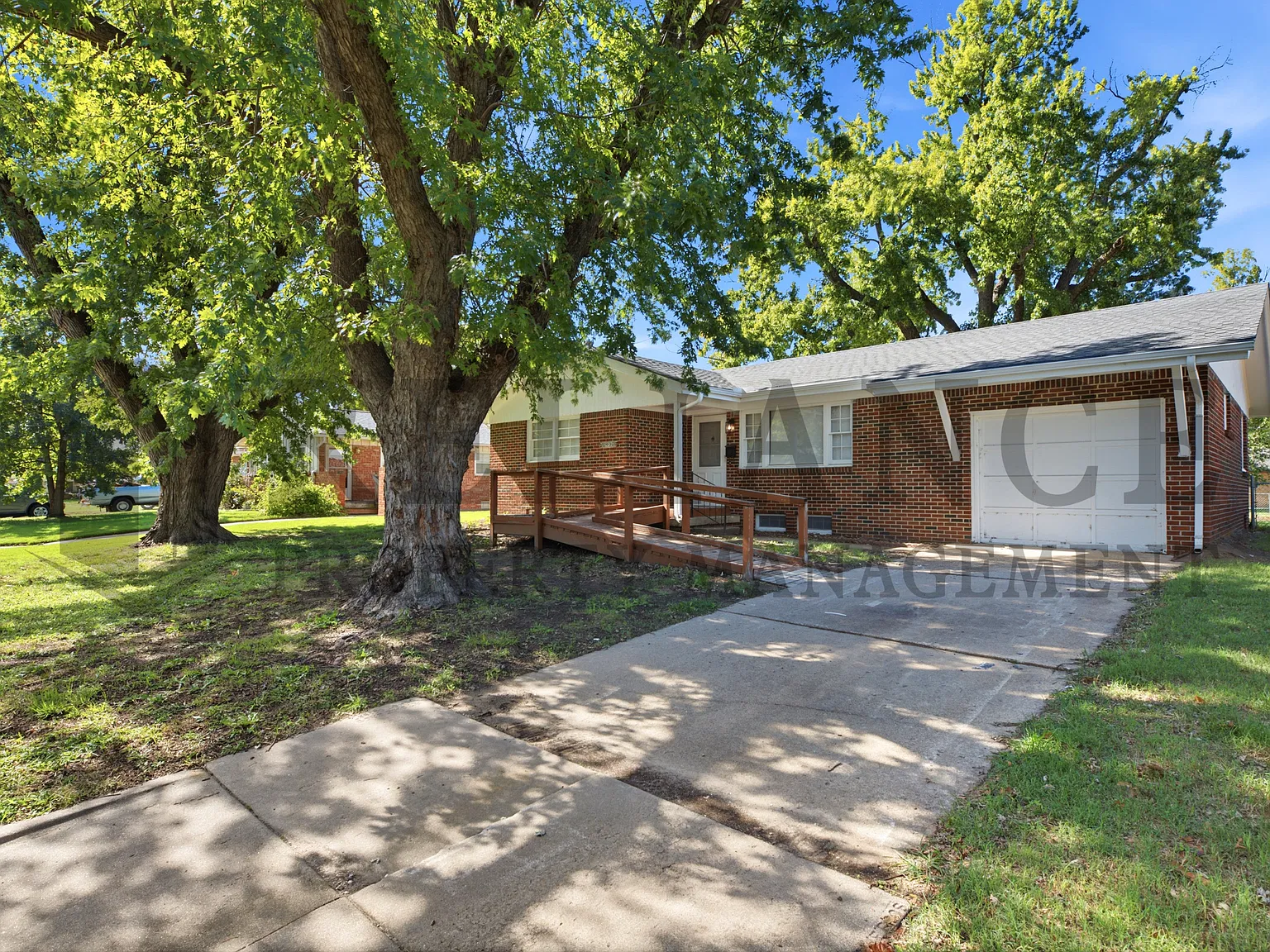 1921 North Edwards - 1 — Photo 2