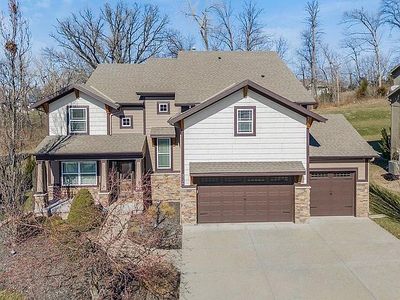 2nd image of 9726 Apple Blossom Ln