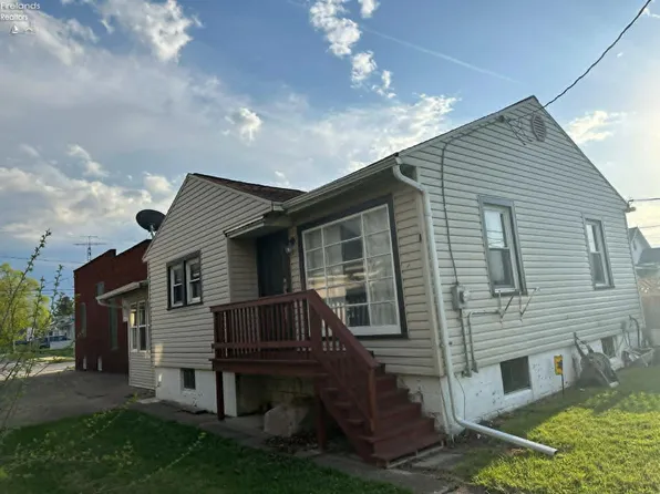 1327 5th St, Sandusky, OH 44870