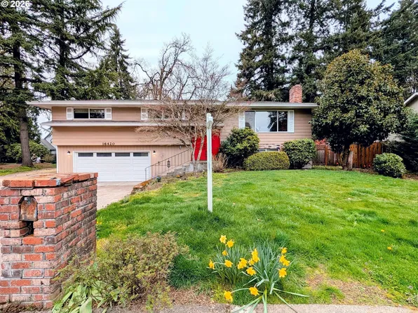 16420 Chessington Ct, Gladstone, OR 97027