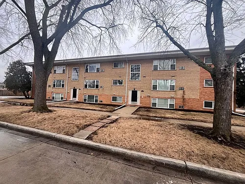 335 N Yale Ave #F Photo 1