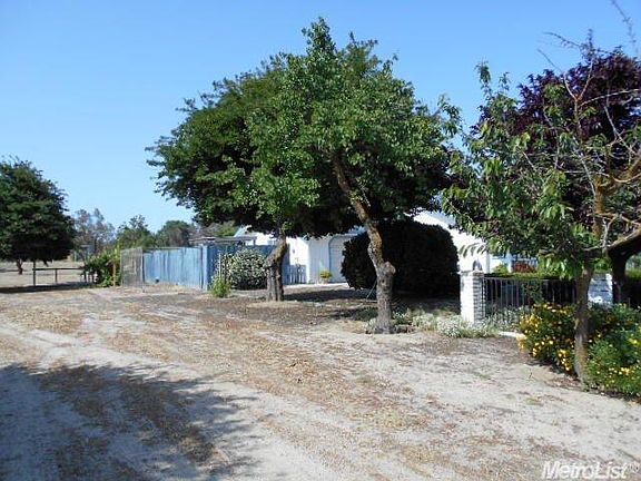 5th image of 5973 Sugarplum Dr