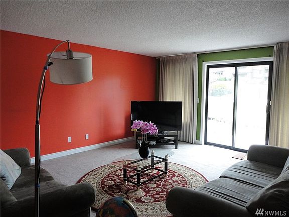 2nd image of 13065 15th Ave NE #G10