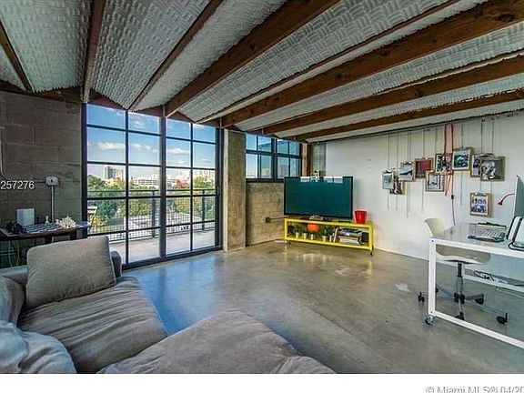 3rd image of 1749 NE Miami Ct APT 404