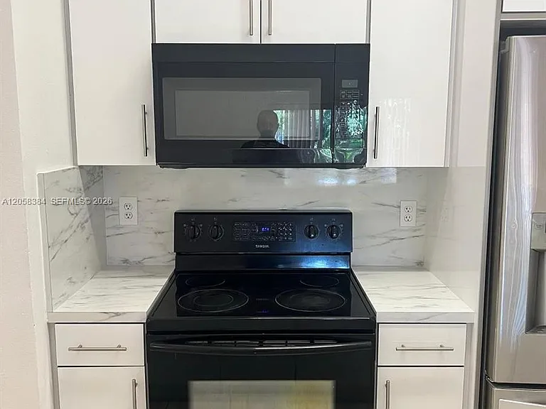 15771 SW 106th Ter #302 — Photo 8