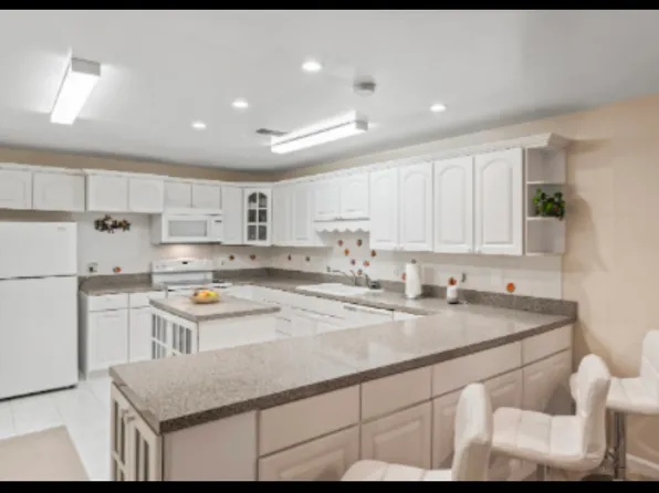 12535 Misty Water Dr, Herndon, VA 20170