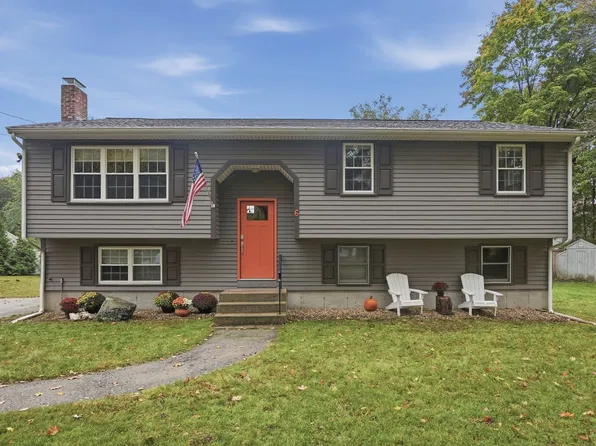 6 Francis St, Norton, MA 02766