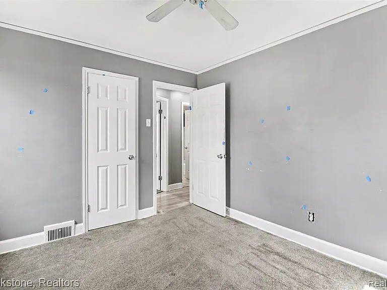 16605 Freeland St — Photo 16