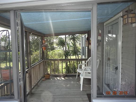 2nd image of 2397 Avenida De Sol