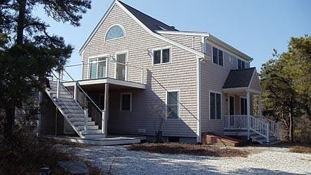 1st image of 33 Parker Drive