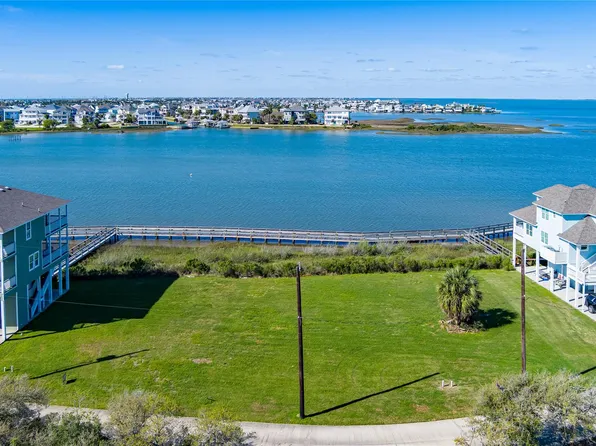 3226 Road Less Traveled, Galveston, TX 77554