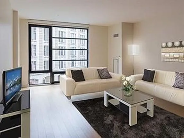 580 Washington St #501 — Photo 5