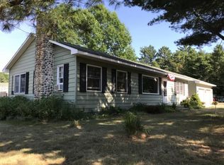 33813 S Lane Rd, Drummond Island, MI 49726