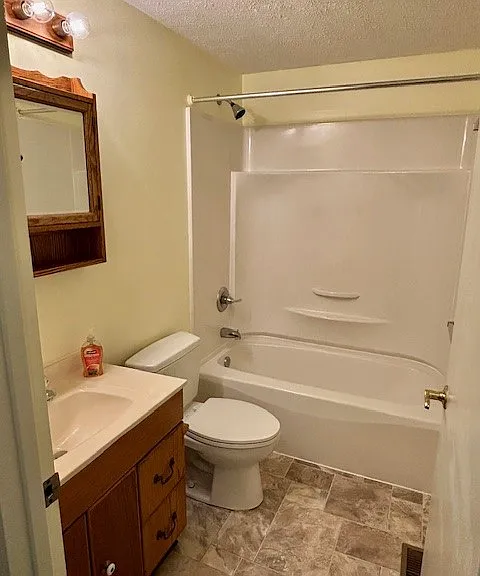 7102 Crystal Ct — Photo 8