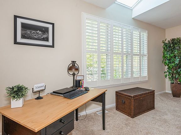 3rd image of 29W503 Cerny Cir