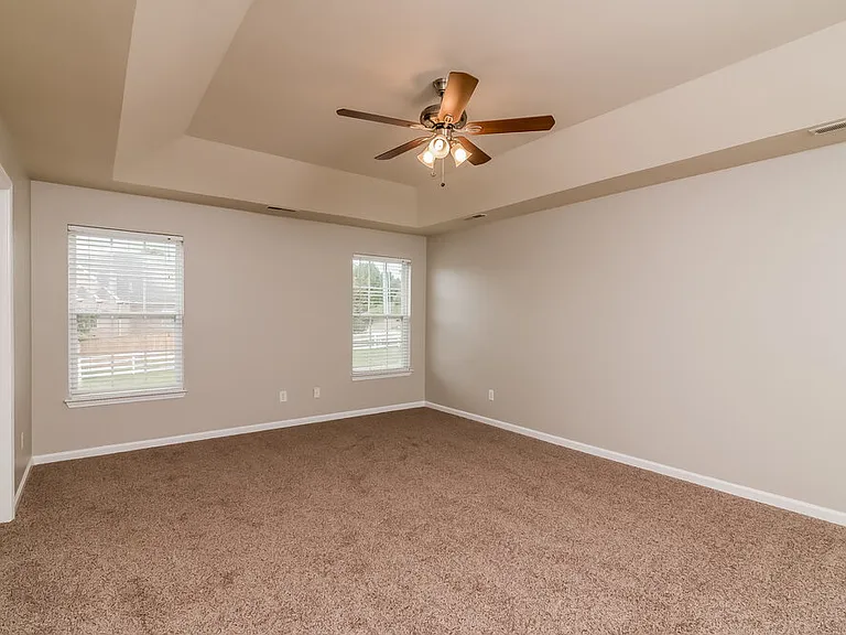 2301 Leighton Way — Photo 6